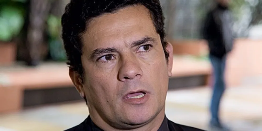 Imagem ilustrativa da imagem Moro impõe sigilo à lista de políticos que receberam dinheiro da Odebrecht 