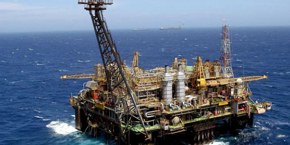 Imagem ilustrativa da imagem Petrobras anuncia início de produção de área do pré-sal