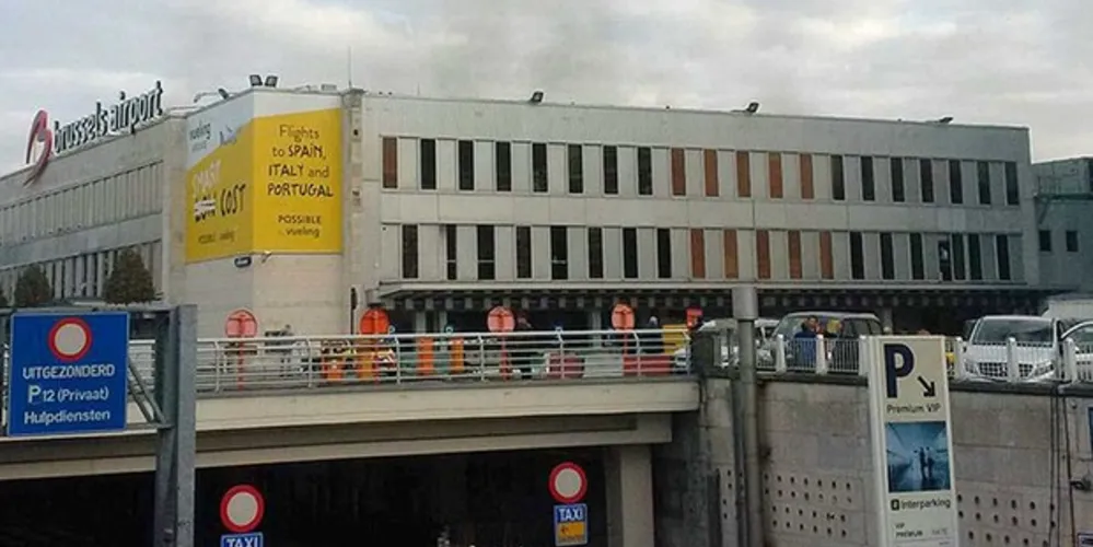 Imagem ilustrativa da imagem Ataques terroristas no metrô e aeroporto de Bruxelas fazem 26 mortos