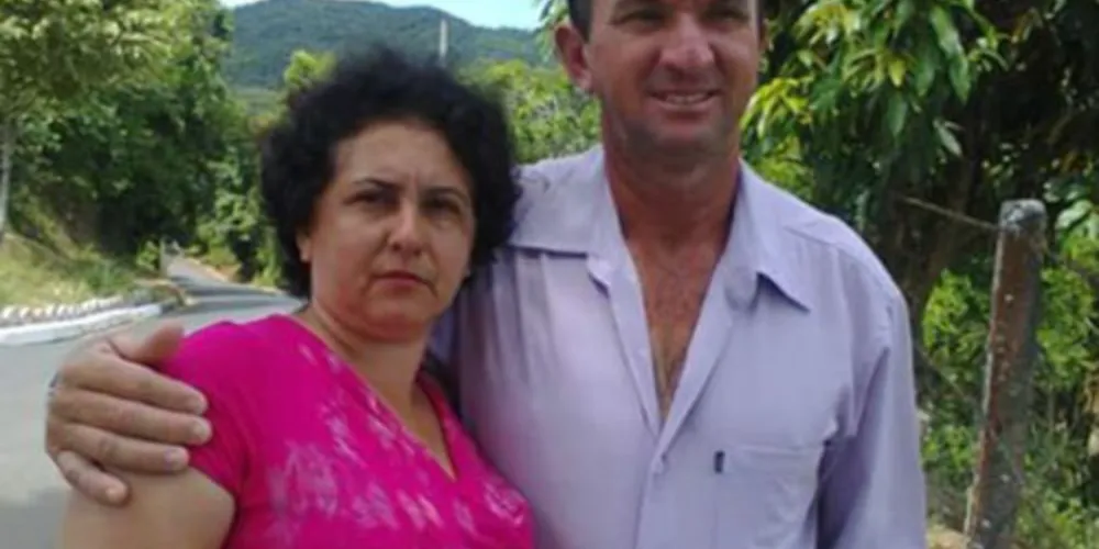 Imagem ilustrativa da imagem Após discussão, homem mata esposa a facadas e se suicida