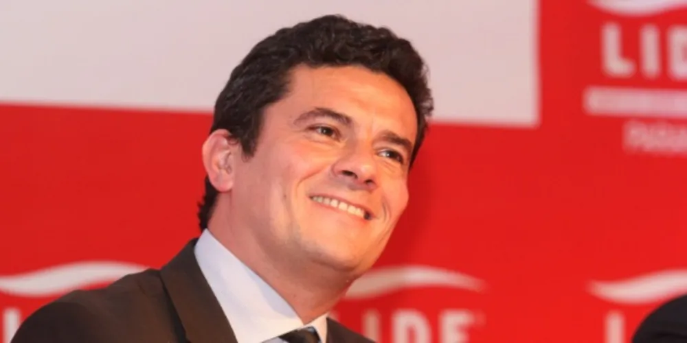 Imagem ilustrativa da imagem Juíza de SP manda Moro julgar pedido de prisão de Lula