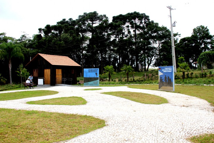 Imagem ilustrativa da imagem Palmeira inaugura Memorial Anarquista e postos de saúde